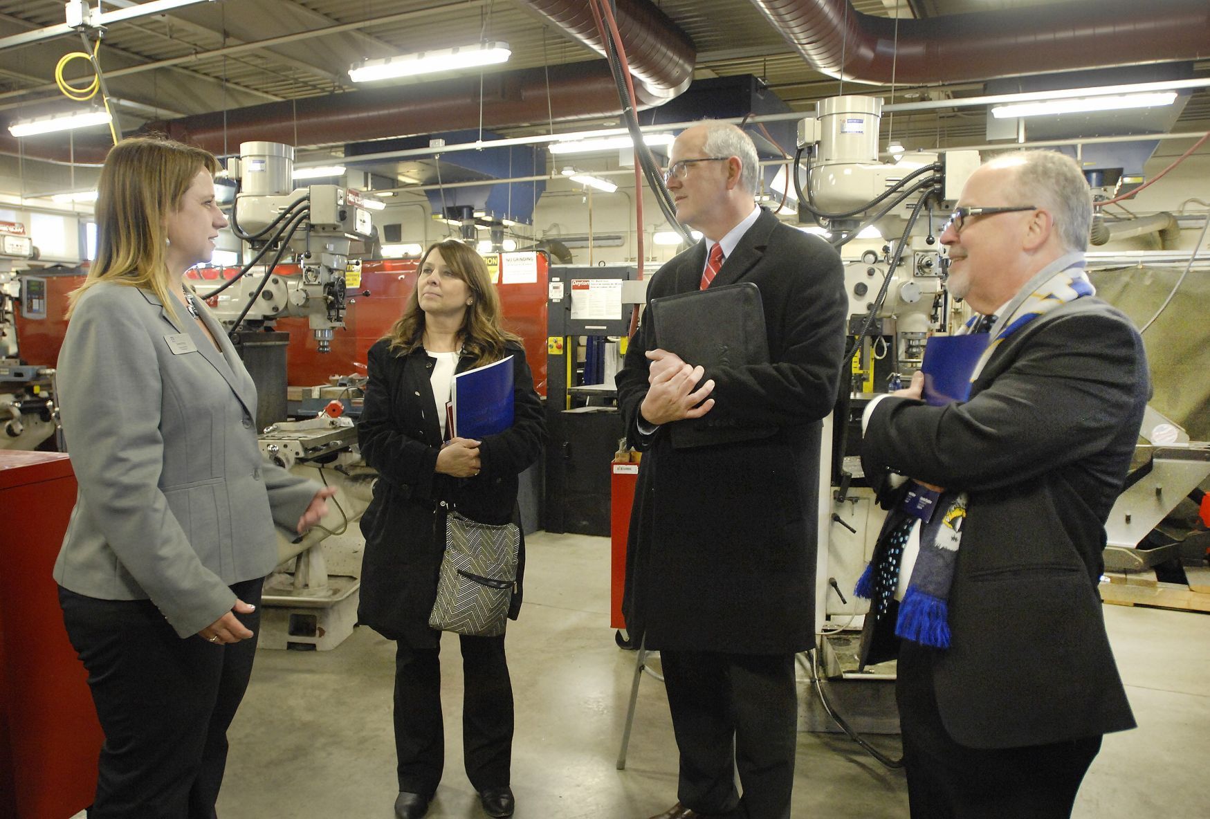 Officials tour Heartland